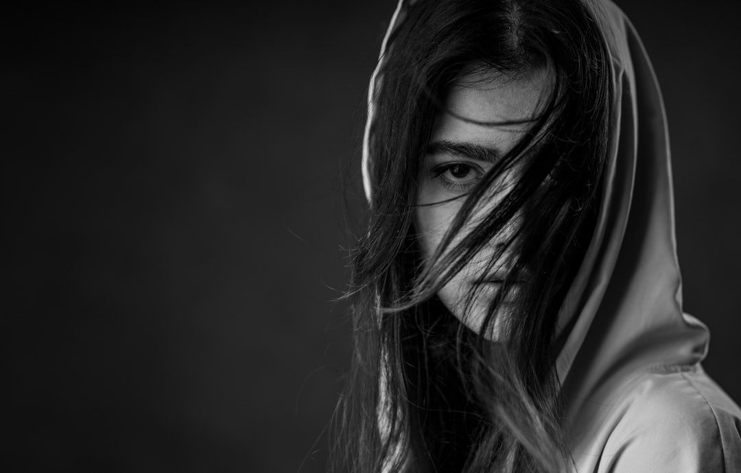 découvrez tout ce qu'il faut savoir sur le consentement : définitions, enjeux éthiques, législation et son importance dans les relations interpersonnelles. informez-vous et comprenez comment établir des interactions respectueuses et harmonieuses.